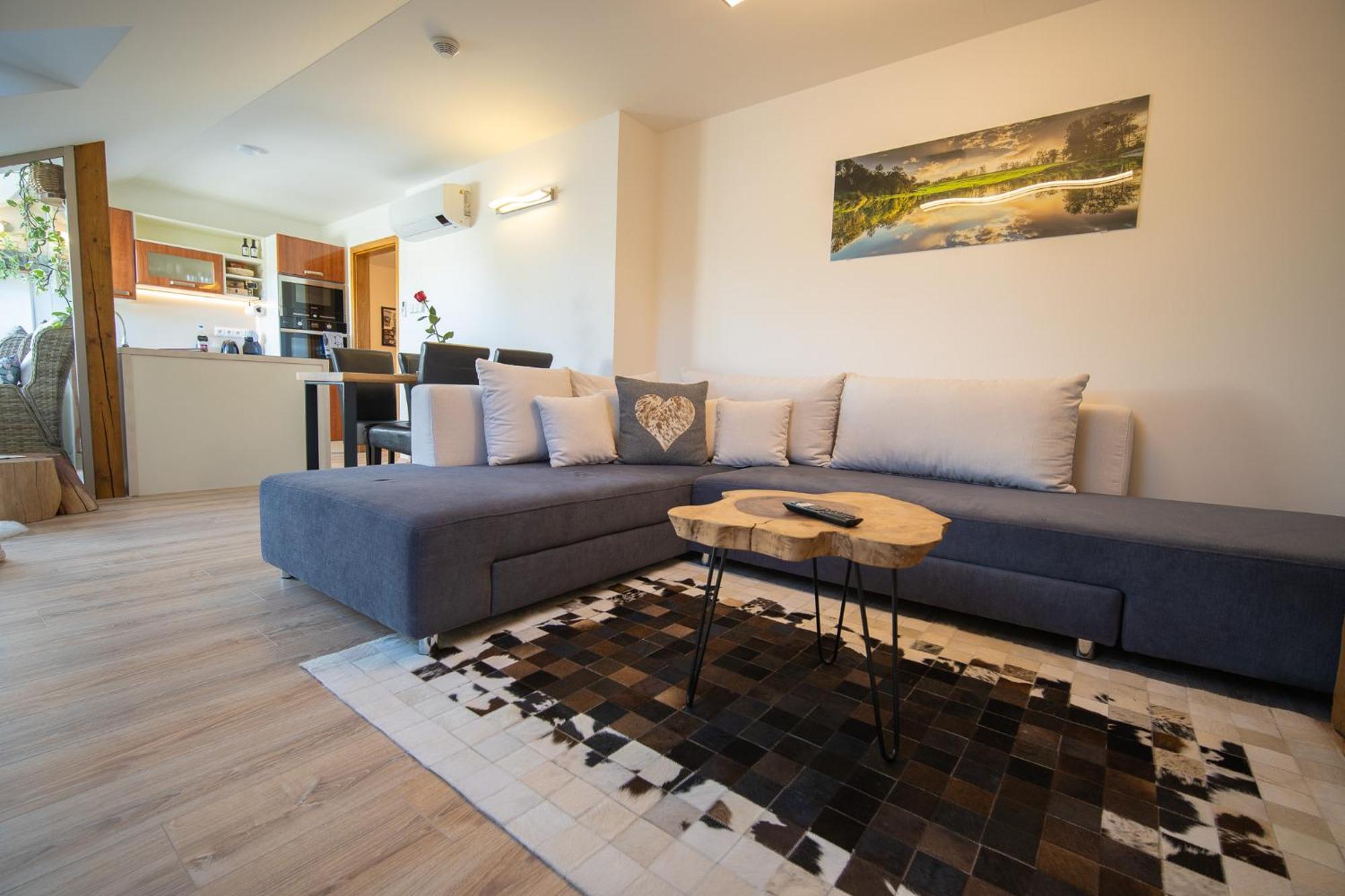Apartmany & Wellness Revenite Есеник Экстерьер фото